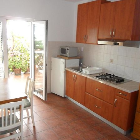 Apartments Dobrinic Makarska Exterior photo