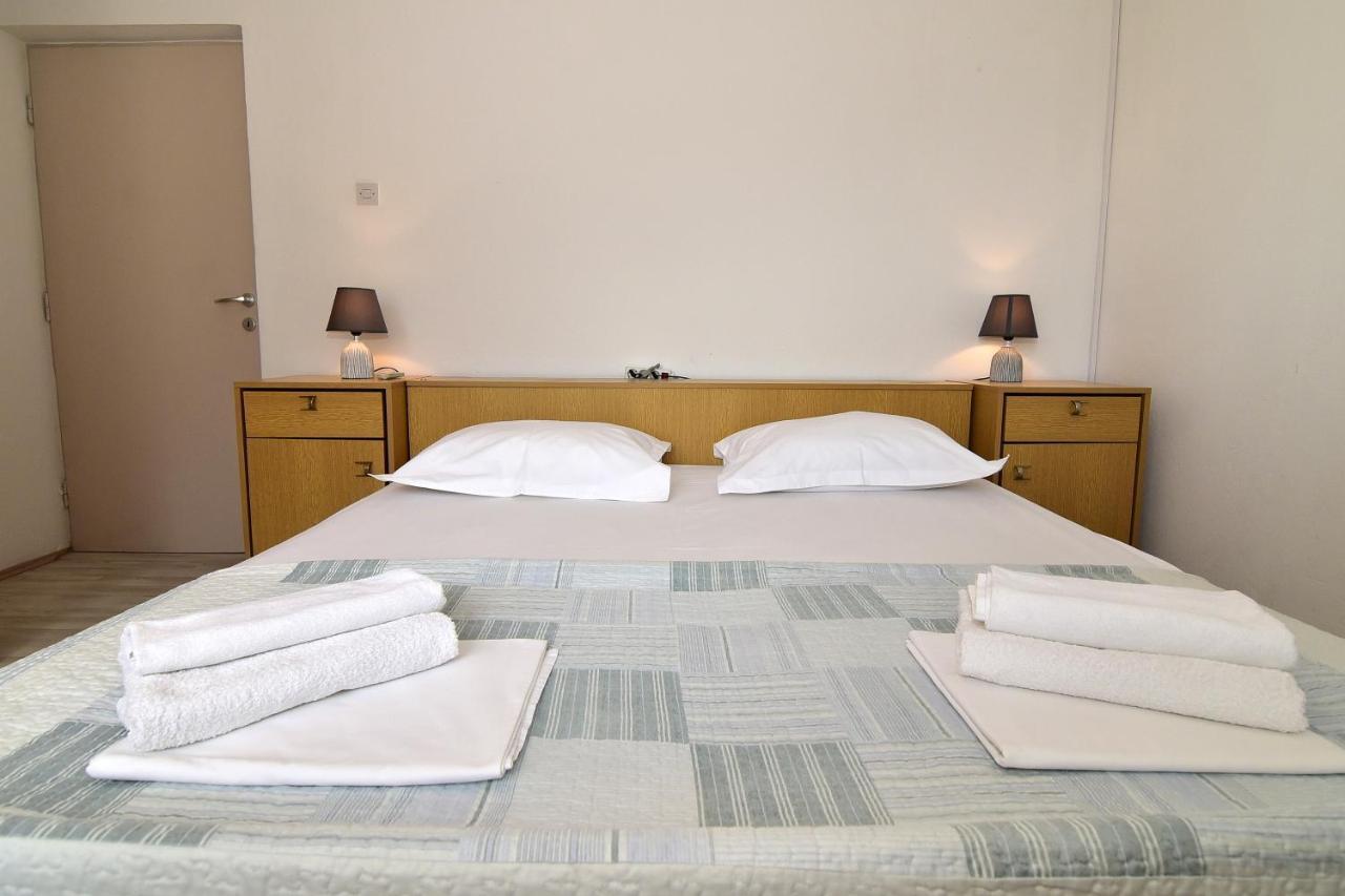 Apartments Dobrinic Makarska Exterior photo