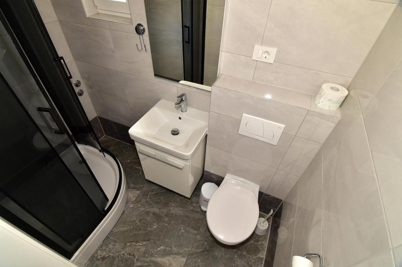 Apartments Dobrinic Makarska Exterior photo